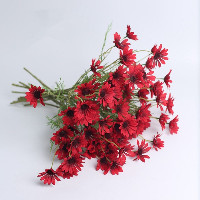 20.9Overall Length 5 stems Silk Daisy Artificial Faux Flower , Home Decor Flower in 11 Colors For Bouquet Wedding Party Red