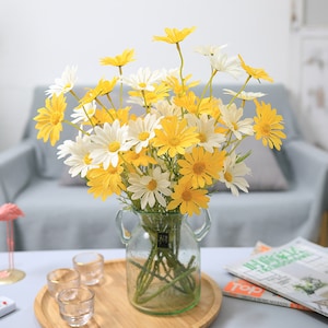 20.9Overall Length 5 stems Silk Daisy Artificial Faux Flower , Home Decor Flower in 11 Colors For Bouquet Wedding Party Yellow