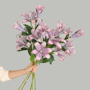 27.6&quot;  (Overall Length) 3 Heads Lily Artificial Faux Flower Home Decor Flower in 3 Colors For Bouquet