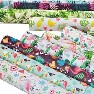 Wrapping Paper : Coated Paper  With Flamingos、FLowers and Leaves  Pattern  ,  Gifts Packing ， 20“ x 29”  ( 51 x 73 cm )