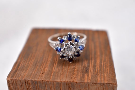 14K White Gold Vintage Sapphire & Diamond Cocktai… - image 7