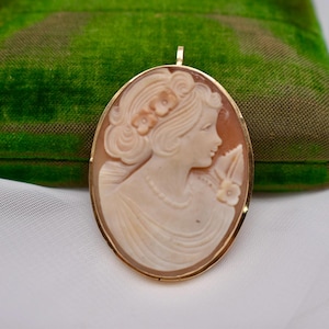 Vintage 10K Yellow Gold Art Deco Cameo Portrait Brooch or Pendant