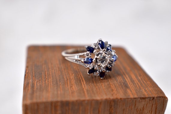 14K White Gold Vintage Sapphire & Diamond Cocktai… - image 5