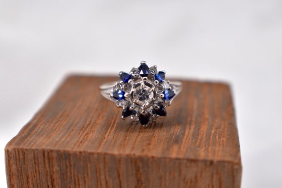 14K White Gold Vintage Sapphire & Diamond Cocktai… - image 3