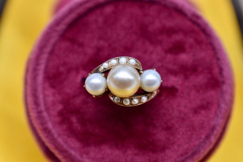 Victorian 10K Rose Gold Three Stone Tinted Gold Pearl and White Pearl Ring image 1