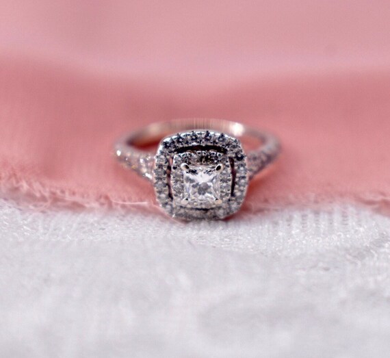 14K White Gold Asscher Cut Created Diamond Halo Engagement Ring 1.5TCW Size 6 14K White Gold Asscher Cut Created Diamond Halo Engagement Ring 1.5TCW Size 6