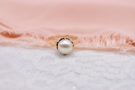 14K Yellow Gold Vintage Pearl Solitaire Ring - image 7