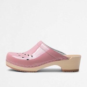 VERKA Clogs | Swedish Wooden Clogs for Women | Blomma | Women Low Heel Shoes | Leather Clogs | Blush