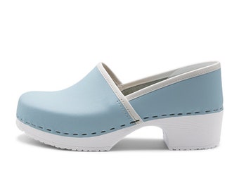 VERKA Clogs | Swedish Comfort Clogs for Women | Jobba | Women Low Heel Shoes | Leather Clogs | Professional clogs | Closed back | True Blue