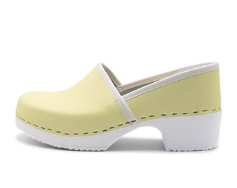 VERKA Clogs | Swedish Comfort Clogs for Women | Jobba | Women Low Heel Shoes | Leather | Professional clogs | Closed back | Mellow Yellow
