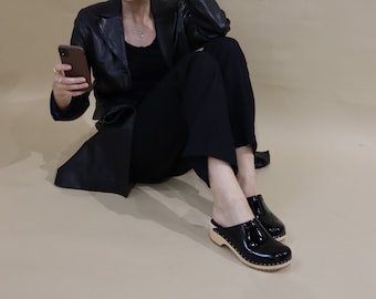 VERKA Clogs | Swedish Wooden Clogs for Women | Blomma | Women Low Heel Shoes | Leather Clogs | Midnight Black