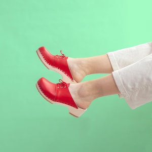 VERKA Clogs | Swedish Wooden Clogs for Women | Rosett | Women Low Heel Shoes | Leather Clogs | Lingonberry