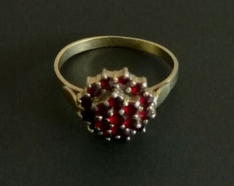 Jolie BAGUE ANCIENNE Grenats en Argent Vermeil. T 58