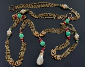CHANEL, important COLLIER SAUTOIR, Couture, Vintage 1950, Perles en Verre, Necklace