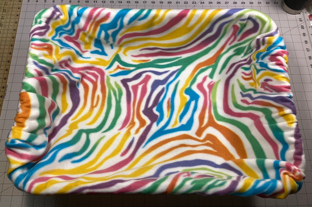 Fleece Kittening Sheet - Whelping Box Cover Liner for Litters Puppies ...