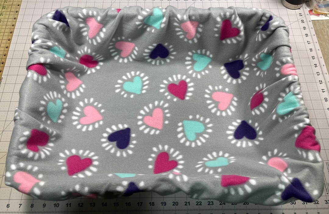 Fleece Kittening Sheet - Whelping Box Cover Liner for Litters Puppies ...