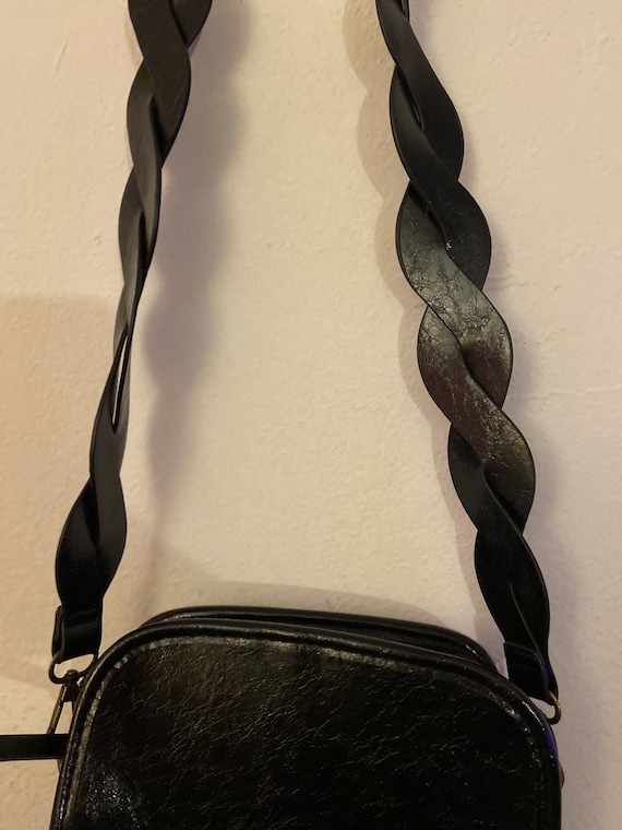 Gorgeous vintage black purse