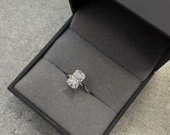 Solitaire Radiant Cut Lab Diamond Engagement Ring 0.50–2.00ct Center Solid Gold