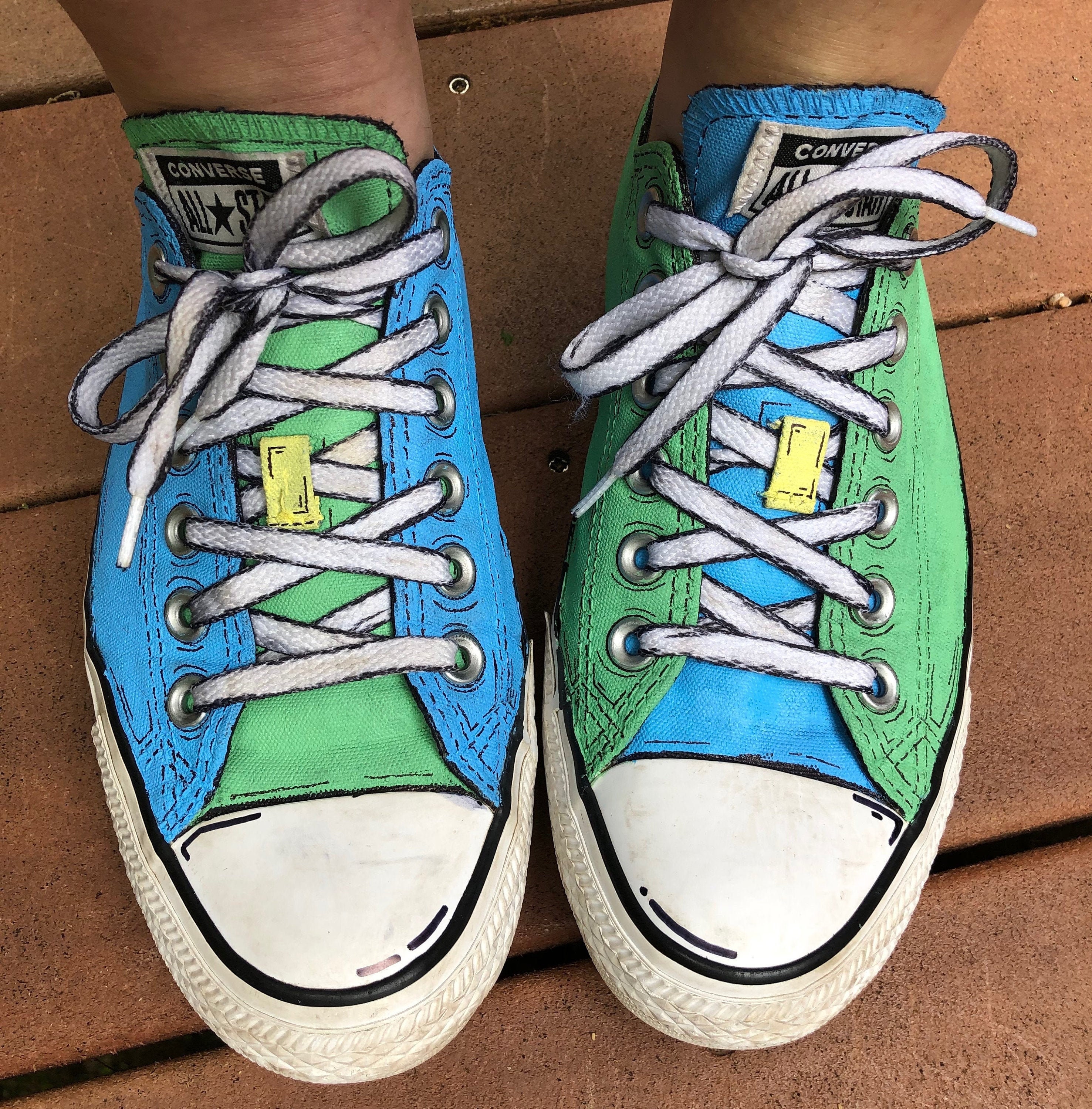 converse shoes cartoon