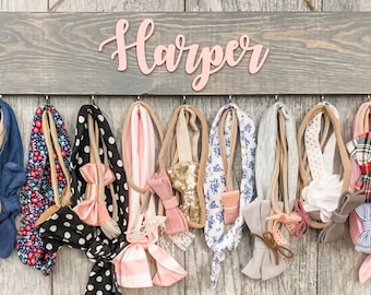 Porta diademas personalizado para bebé: organizador de lazos personalizado para la habitación de tu bebé, colgador de lazos para el pelo de niña, decoración de pared con nombre de madera