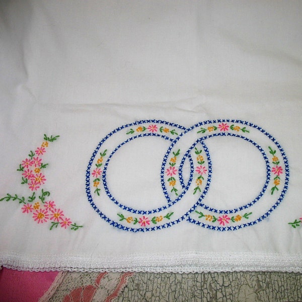 Vintage Embroidered Pillowcase Interlocking Circles Pink & Blue with Daisies 960's Retro Cottage Shabby Chic Farm House Linen Closet