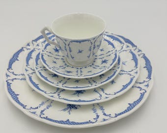 Aynsley Delphine-Made in England Bone China