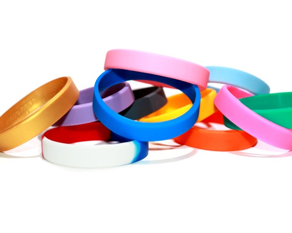 GOGO 60 Pcs Rubber Bracelets for Kids, Silicone Rubber Wrist Bands for  Events - Mixed Colors - Walmart.com