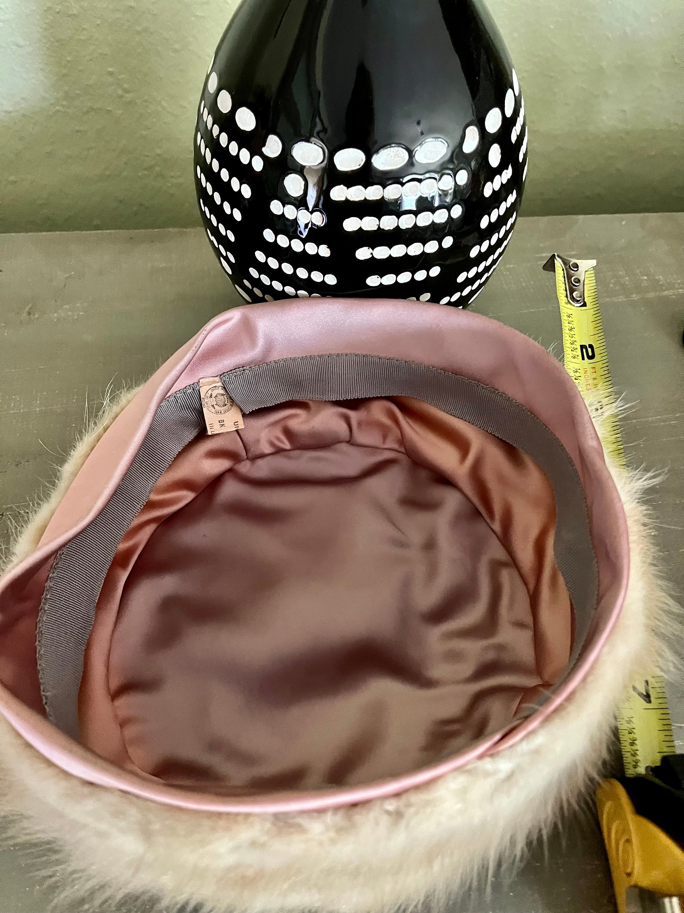 Vintage 1940-1950’s UNION MADE IN USA Rabbit hat Vintage Union Made Women main image 3