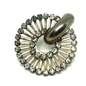 Vintage 1940s Rhinestone Spoked Round Curved Armed Brooch 2 1/4&quot; x 2&quot;, Round Double Rowed Rhinestone Spoke Brooch