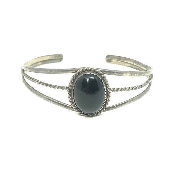Magnificent John Begay Vintage Native American Navajo Onyx Sterling Silver Bracelet Cuff Magnificent John Begay Vintage Native American Navajo Onyx Sterling Silver Bracelet Cuff