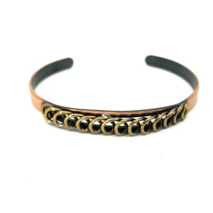 Vintage 1970s Copper Cuff Bracelet with Brass Open Coil Design, Mixed Metal Cuff, Copper and Brass Vintage Cuff Bracelet, Brass Coil Cuff