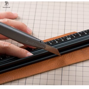 Leather Craft Scale Ruler Anti-cutting Hand Ruler Leather Cutting Tool Measuring Tool zdjęcie 2