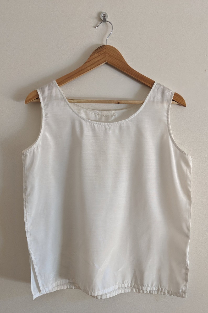 Shiny White Top