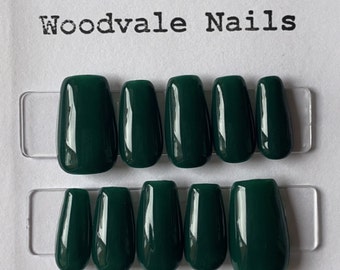 Emerald Green Press On Nails