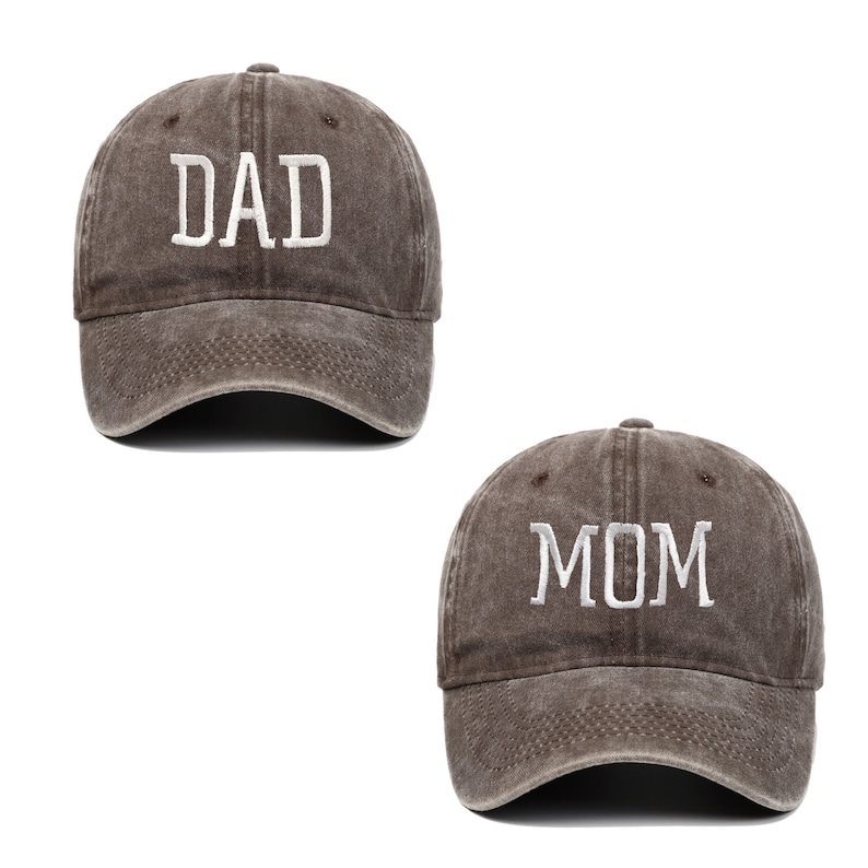 Classic Dad and Mom Baseball Caps, Embroidered Man and Woman Hat, Announcement Hats, 2pcs a set Coffee