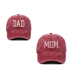 Classic Dad and Mom Baseball Caps, Embroidered Man and Woman Hat, Announcement Hats, 2pcs a set Wine Red