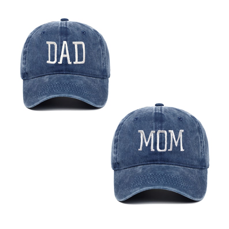 Classic Dad and Mom Baseball Caps, Embroidered Man and Woman Hat, Announcement Hats, 2pcs a set Navy