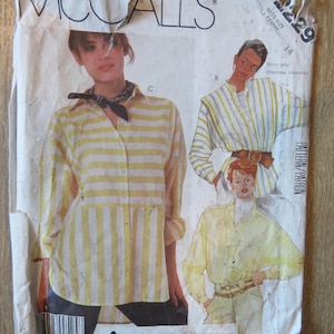 McCalls 2229 Sewing Pattern Ladies Oversized Shirt Blouse Shirttail Hemline Batwing Sleeves Cut size 14 Complete. Envelope poor condition