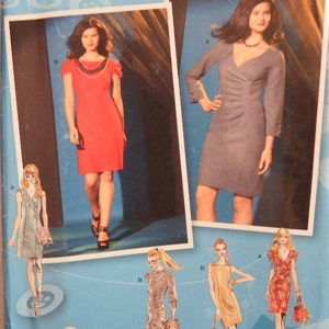 2010 Simplicity 2337 Sewing pattern Project runway Ladies gathered bodice straight skirt dress uncut size 4-12. Size 4.6.8.10.12