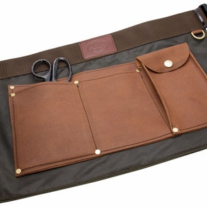 Connell Of Sheffield Waxed Cotton Gardening Tool Belt
