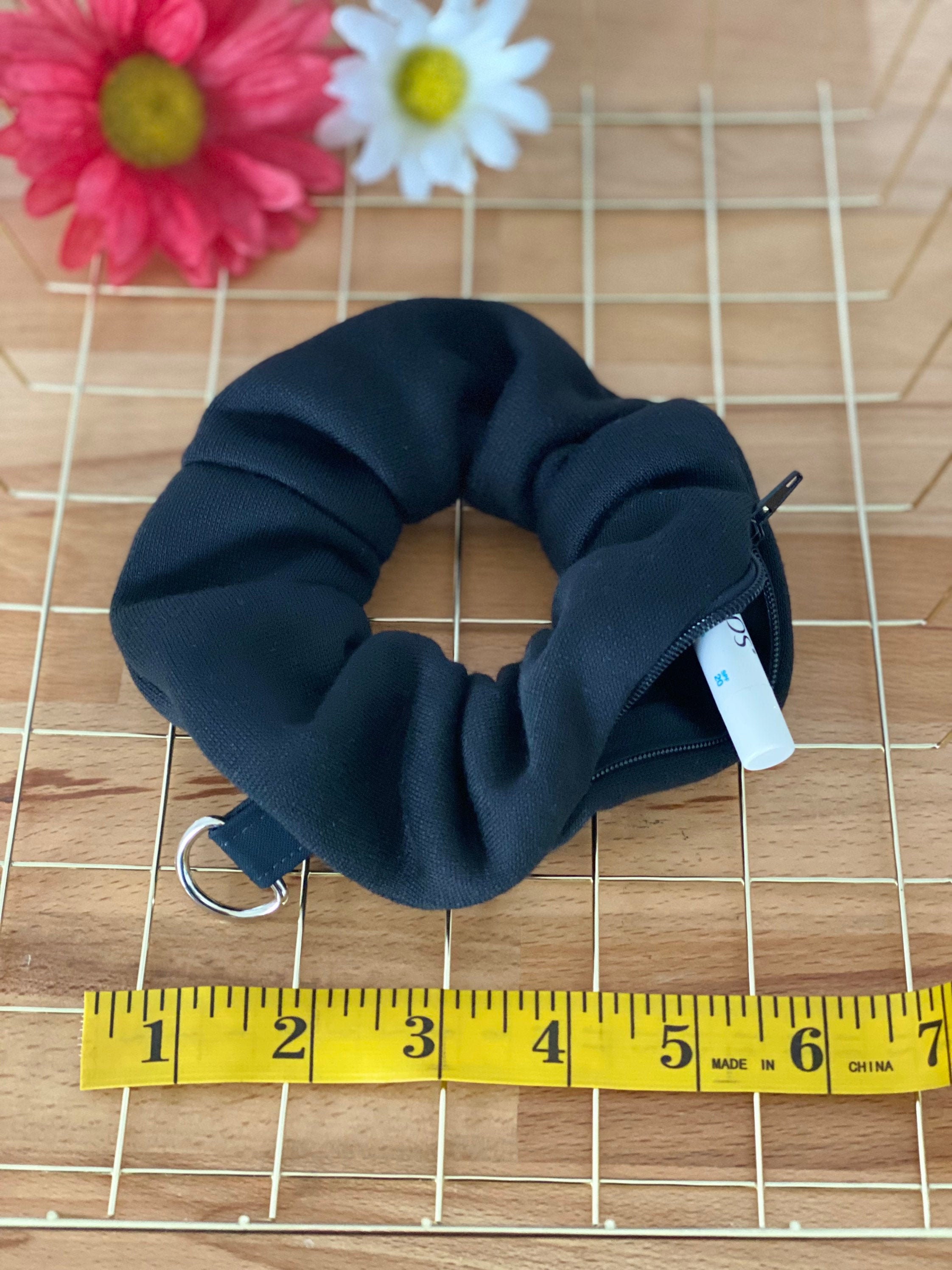 Louis Vuitton Scrunchy Casual Style Party Style Office Style Elegant Style  (M77562)