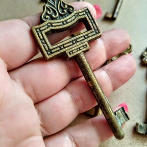 Vintage Italy collectible skeleton folding key, ornate authentic brass furniture key vintage armor furniture cabinet drawer key Santa's key 10