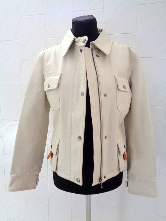 Brand New Vintage White Leather Jacket by Vera Pelle, Demi-season