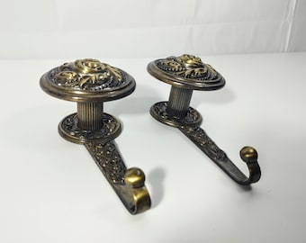 2 or 1 Italian Antique ornate brass coat hat hook, Coat Hanger, home office kitchen restaurant decor Coat hooks Ornate Victorian style hooks