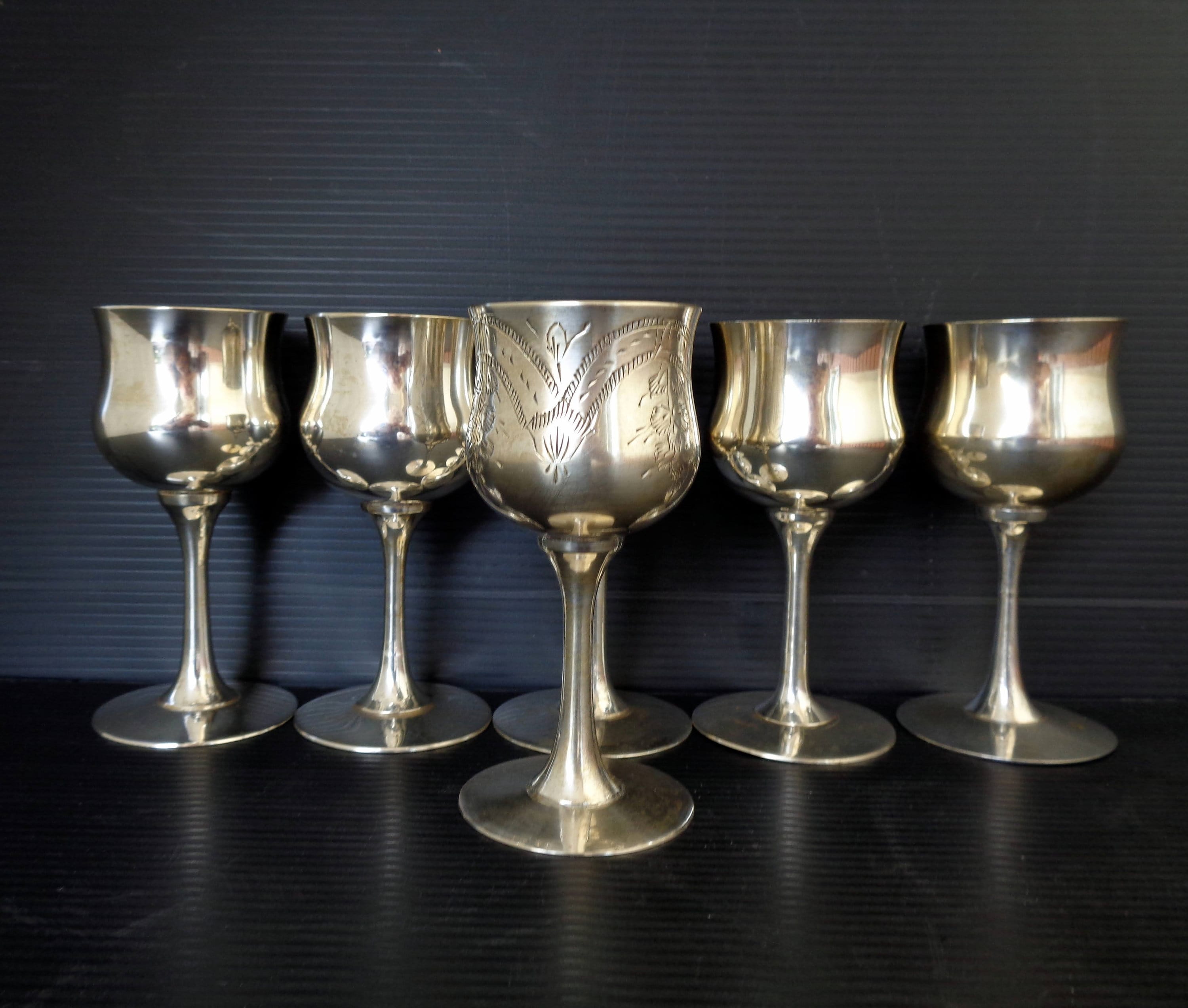 Kuuleyn Metal Embossed Wine Cup,Bronze Glasses,Vintage Metal Shot Glasses,Vintage Goblet Wine Liqueur Cup Flower Pattern Exquisite Details Cups For Christmas Gifts(Bronze - View #12