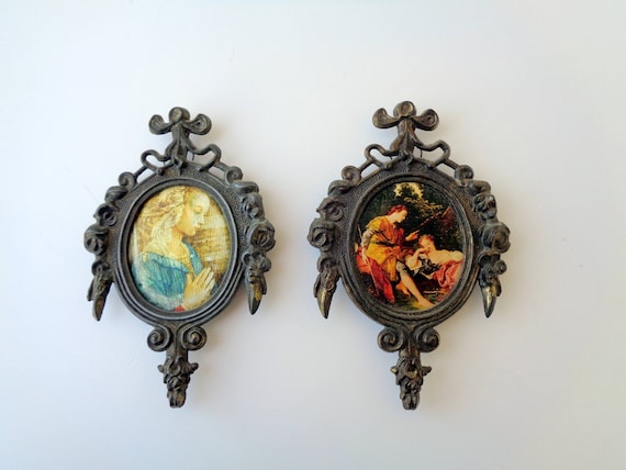 Antiques Brass Ornate Photo Frame with Victorian Picture painted on silk, Art Nouveau Oval Frame Antique Wall Decor, Italian antiques