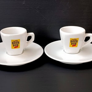Tasse et soucoupe à café vintage de marque Espresso « Bourbon coffee ». Tasse à café classique en porcelaine blanche épaisse. Fabriqué en Italie, années 80