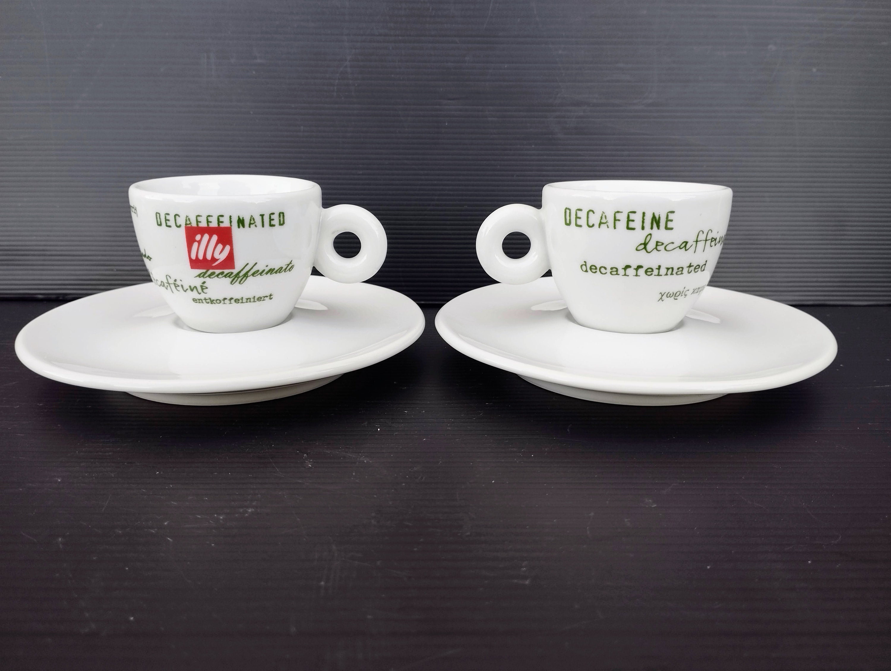 RARE LIMITED EDITION Collectible Classic illy Heavy White Porcelain Coffee Cup. Branded Espresso