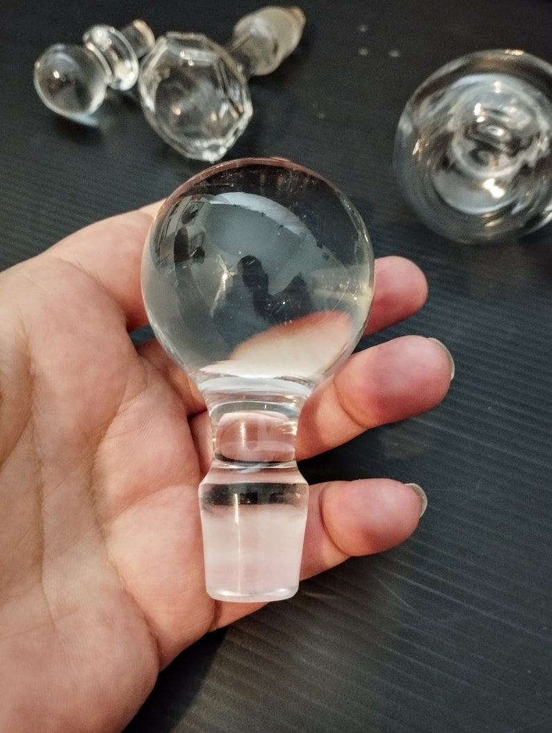 Italian Vintage Decorative Glass Bottle Stopper, Retro Carved Glass