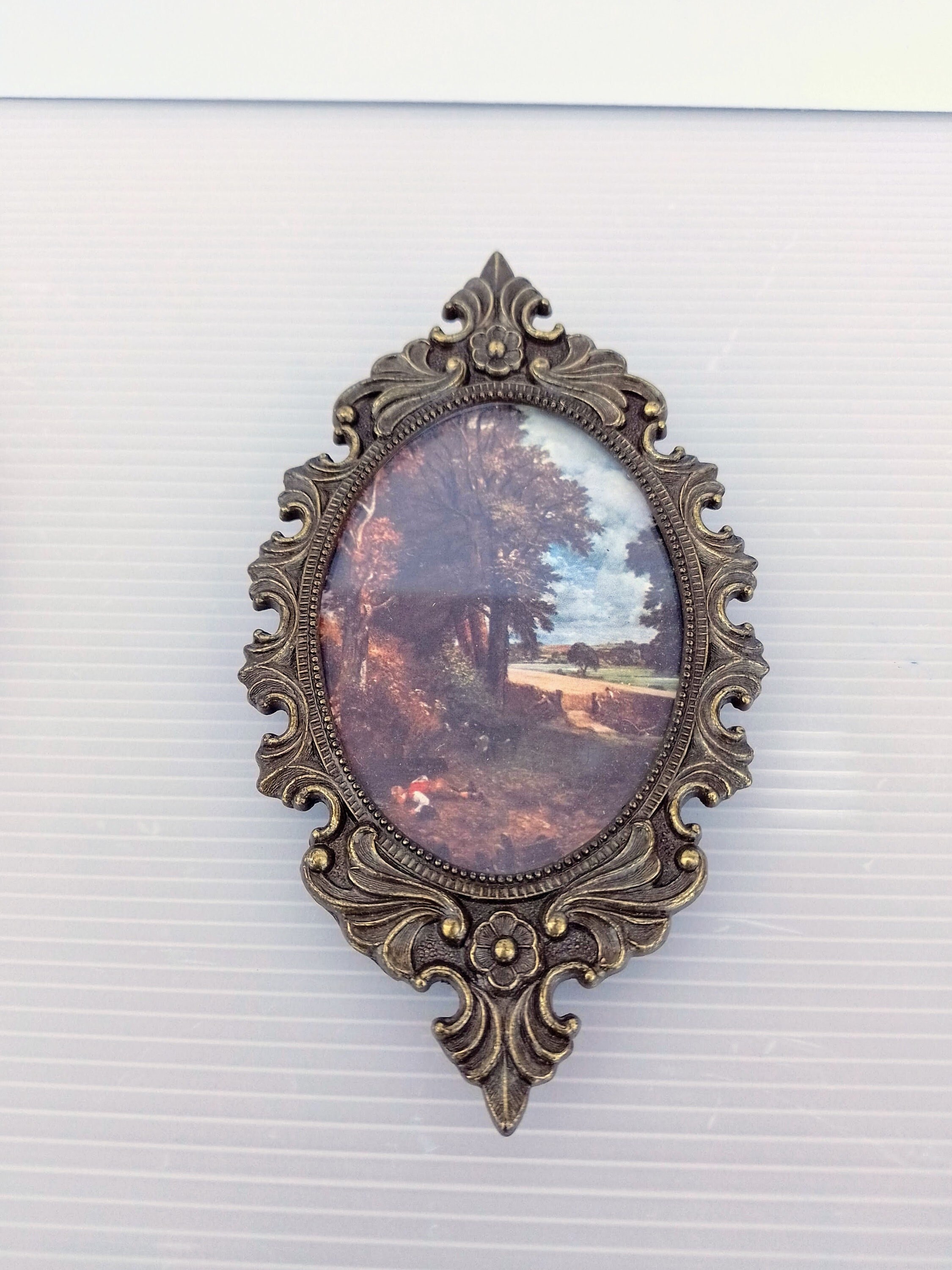 2 Vintage Oval Brass Ornate Frame With Picture. Landscape Etsy